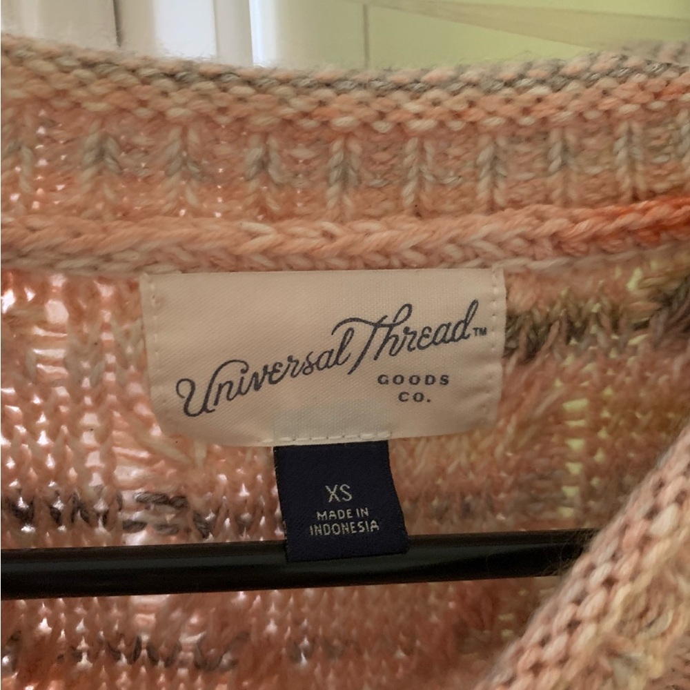 Universal Thread sweater! - Picture 2 of 3